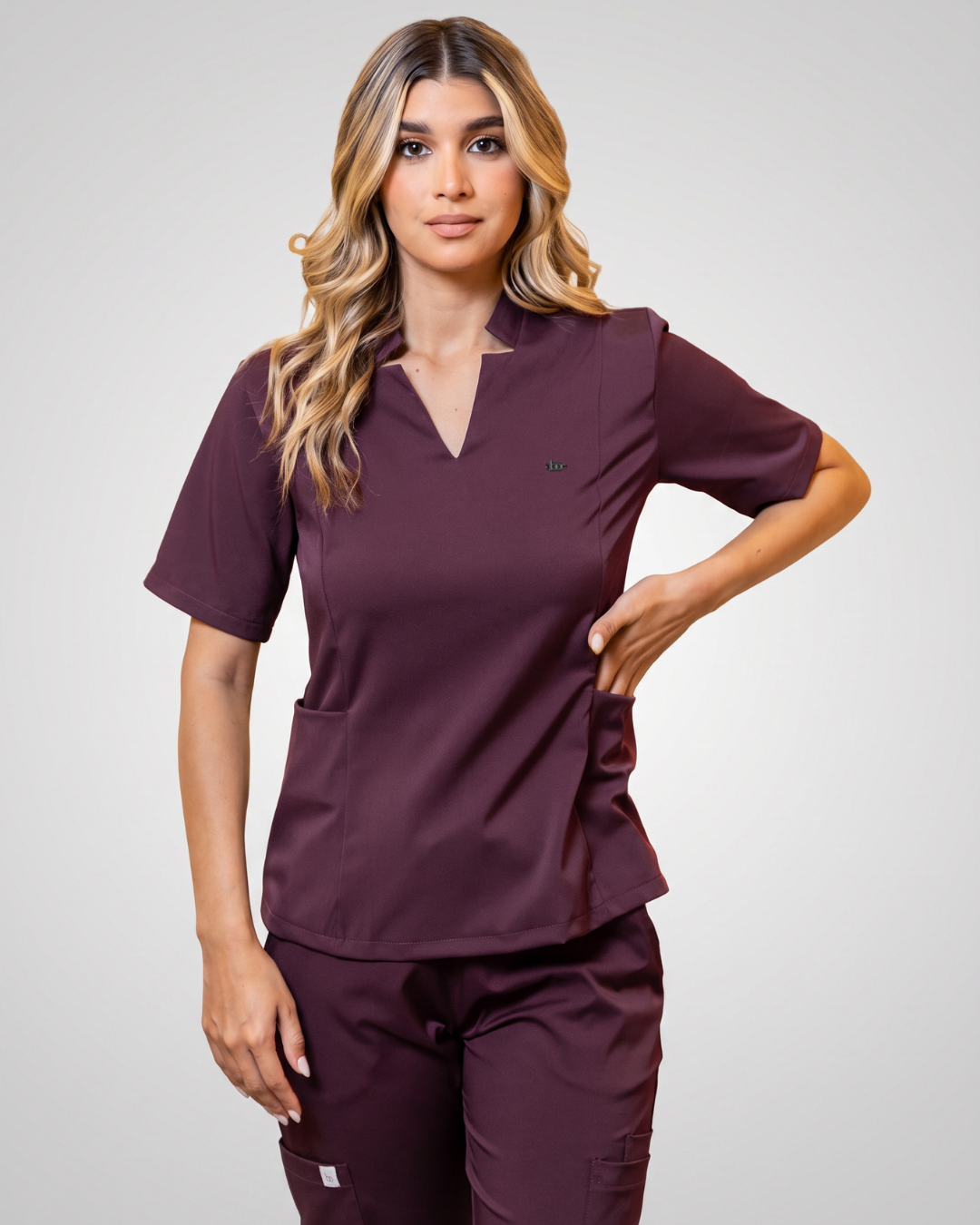 Ambos Ava color dark cherry