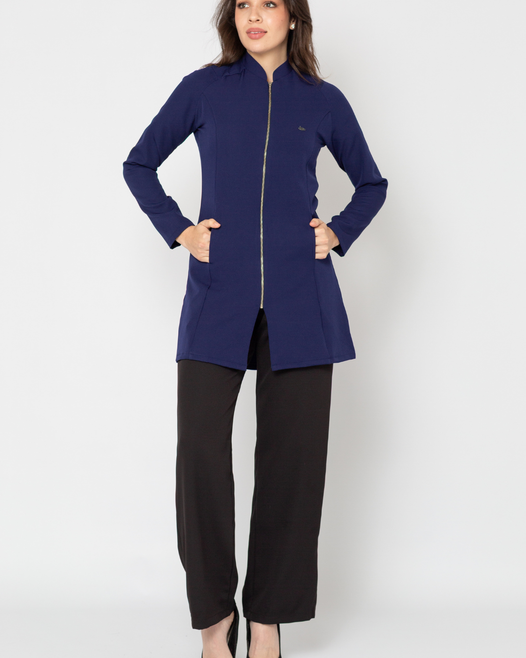 Bata Amira color azul marino