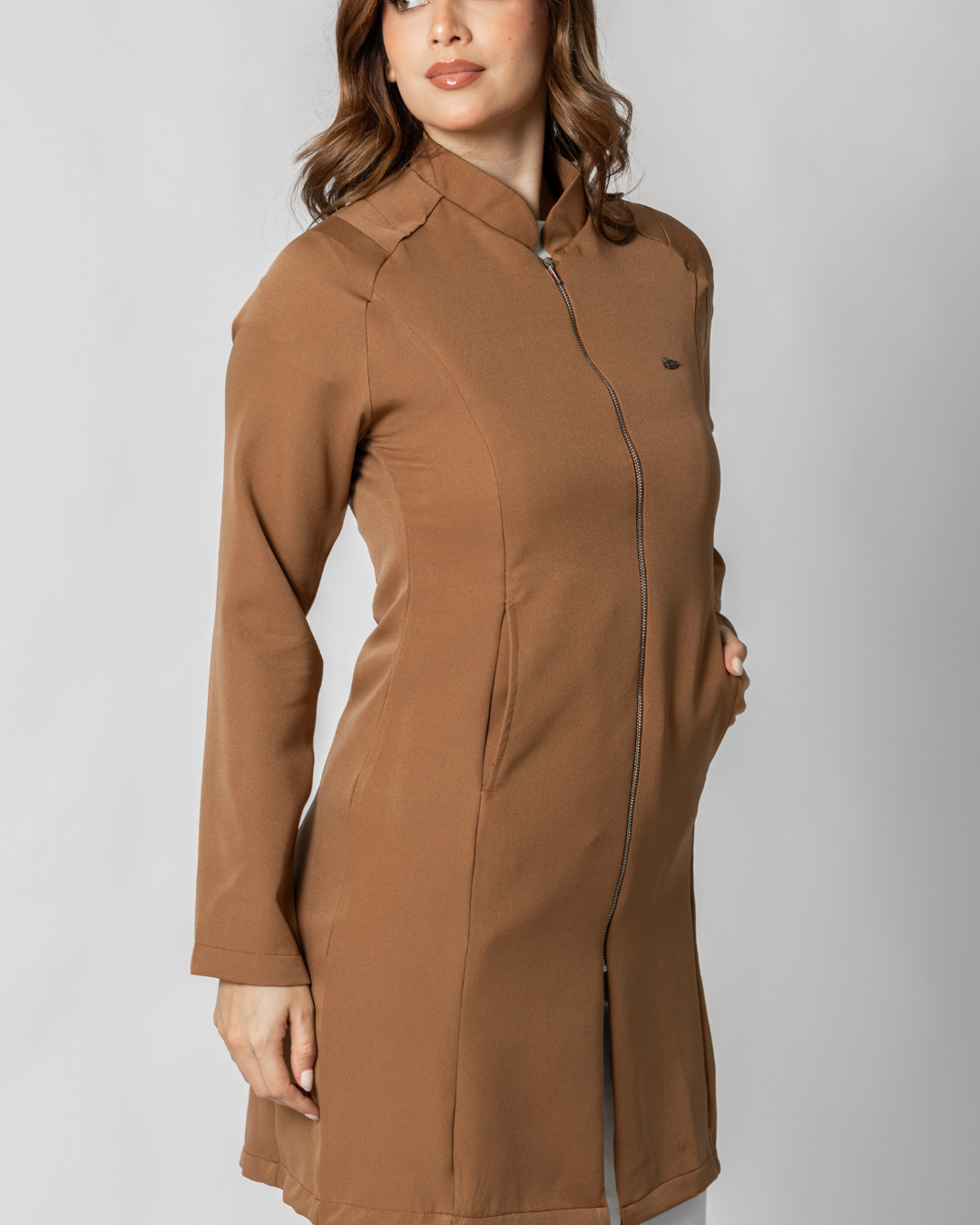 Bata Amira color caramel
