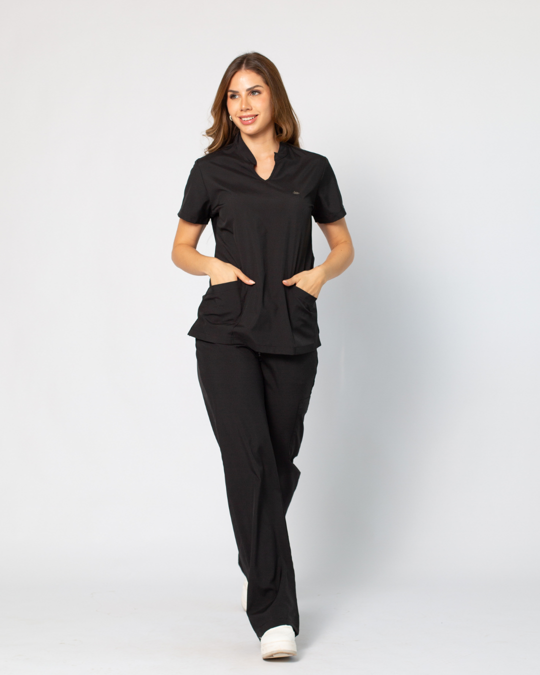 Ambos Thais color negro