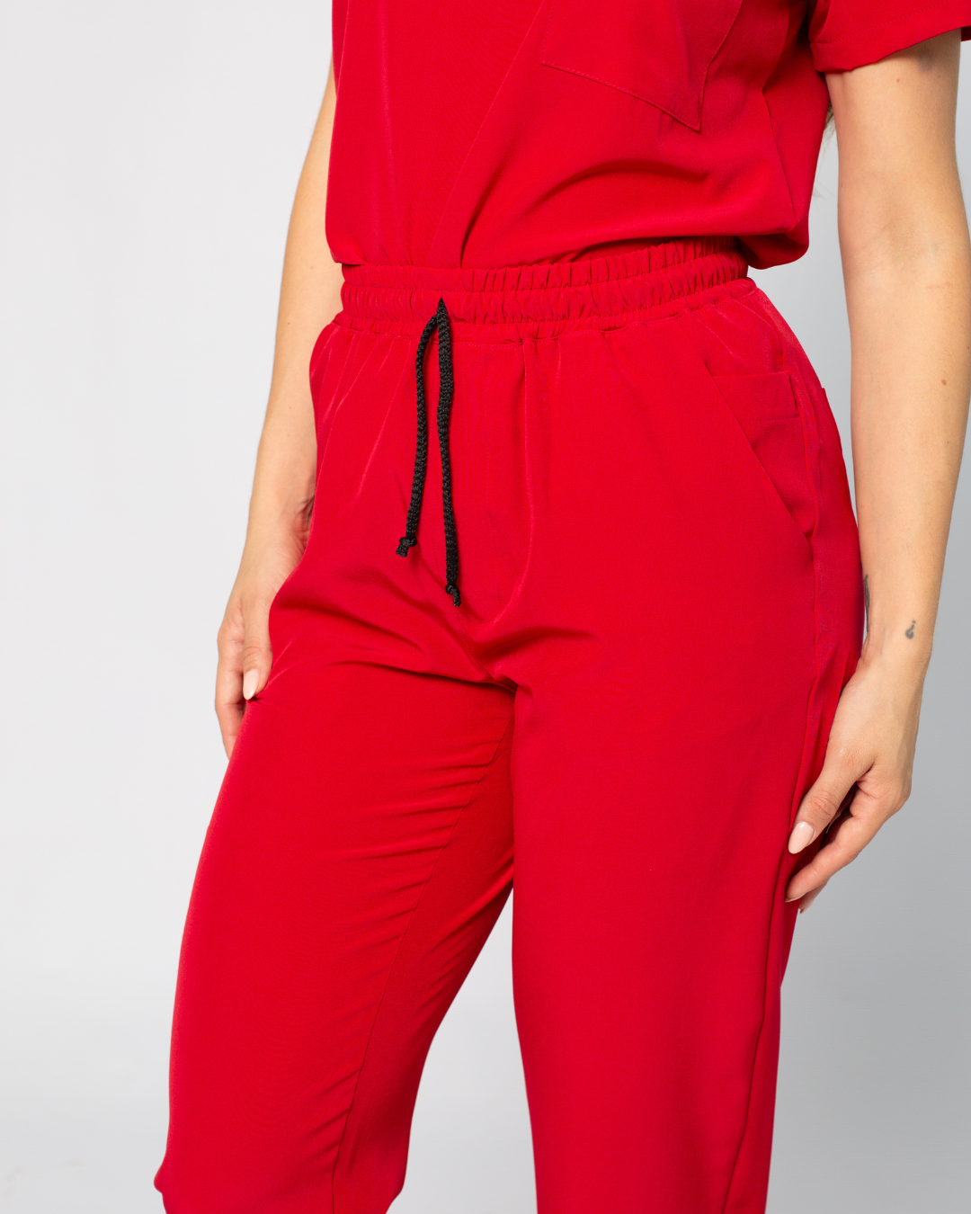 Ambos Victoria color cherry