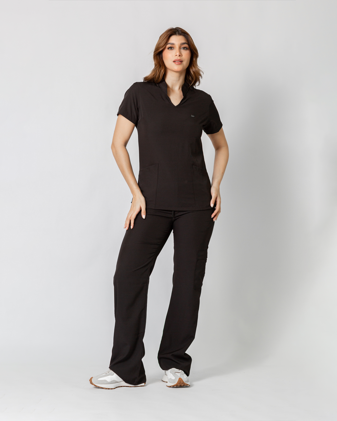 Ambos Thais color negro