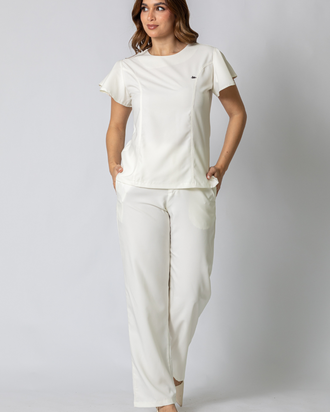 Ambos Barbi color off white