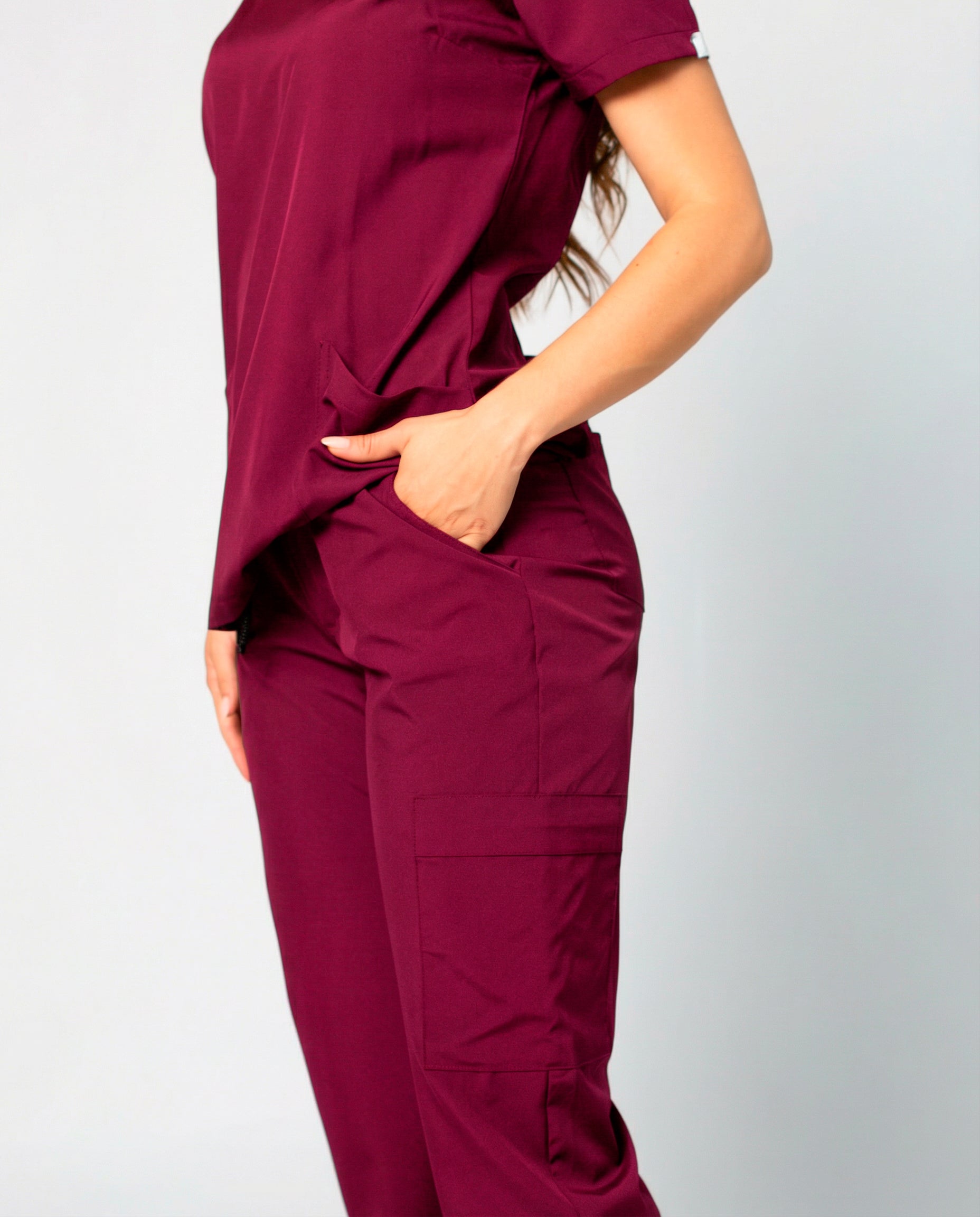 Ambos Thais color uva