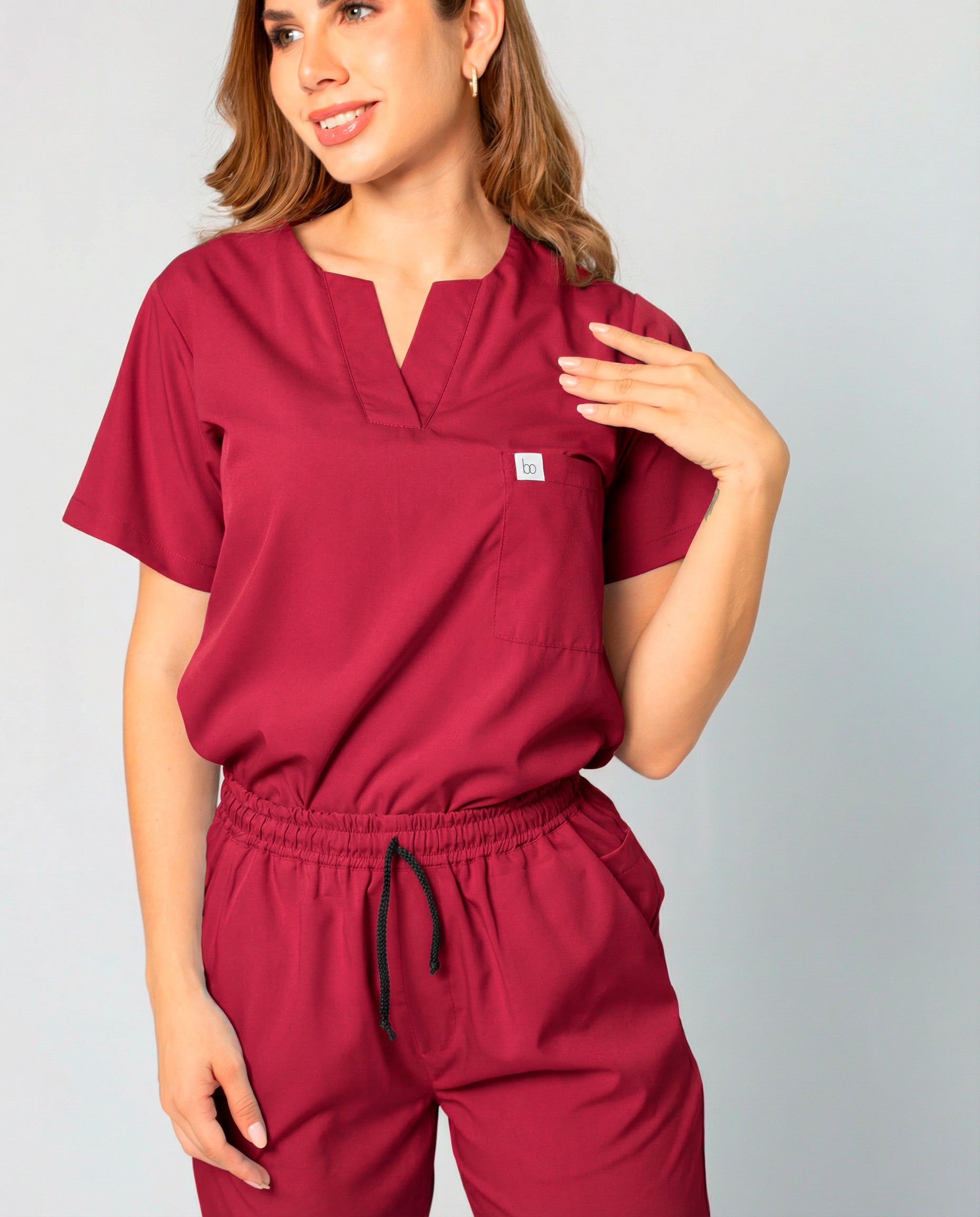 Ambos Victoria color bordó